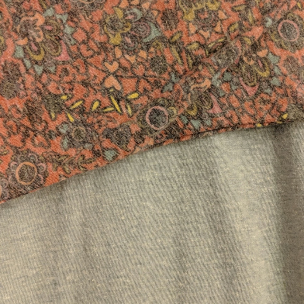 LuLaRoe small Randy - Picture 2 of 3